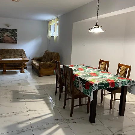 Bialy Domek, * Gołdap